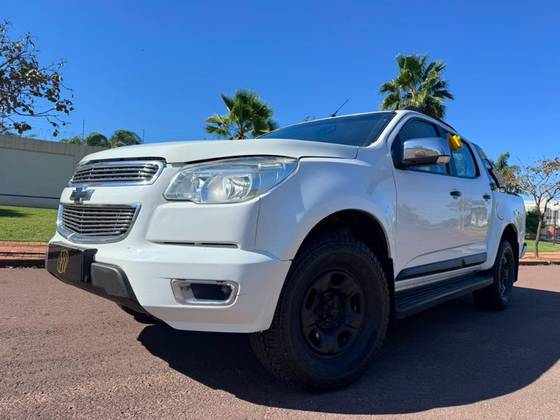 CHEVROLET S10 2.4 LS 4X2 CD 8V FLEX 4P MANUAL CHEVROLET S10 2.4 LS 4X2 CD 8V FLEX 4P MANUAL